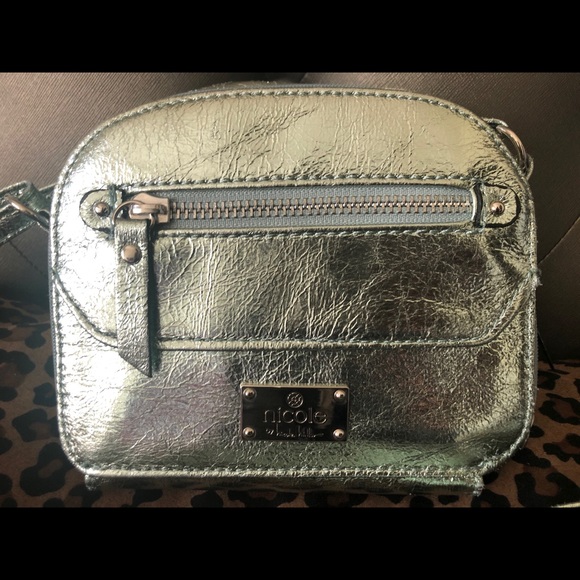 Nicole Miller crossbody - Picture 2 of 3